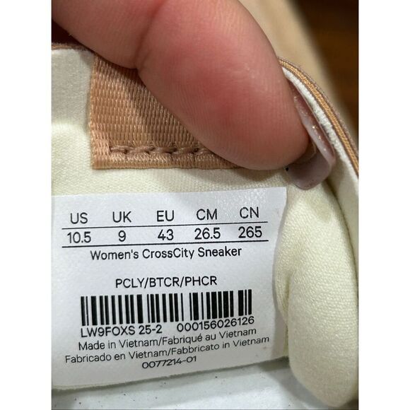 Lululemon Womens CrossCity Sneaker - Pink Clay / Butter  Lululemon Women\'s CrossCity Sneaker 10.5